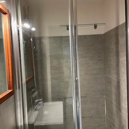 Le Apartment *